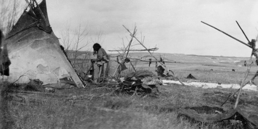 Sarcee encampment Glenbow, Bragg Creek 1900